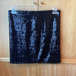 Black sequence skirt NWT